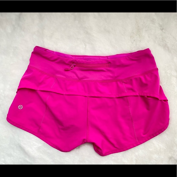 lululemon athletica Pants - Lululemon Hot pink shorts sz 4